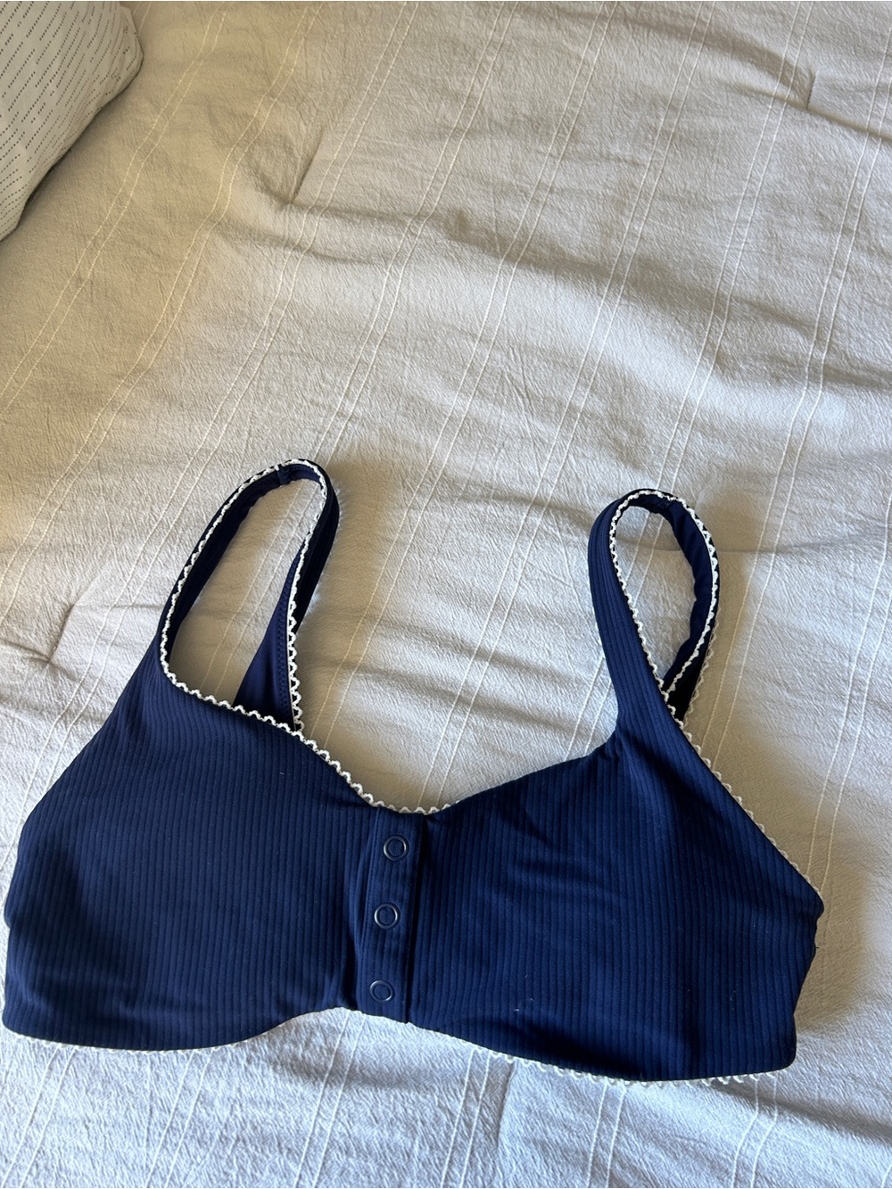 aerie Navy Ribbed Sports bra with White Scallop Trim